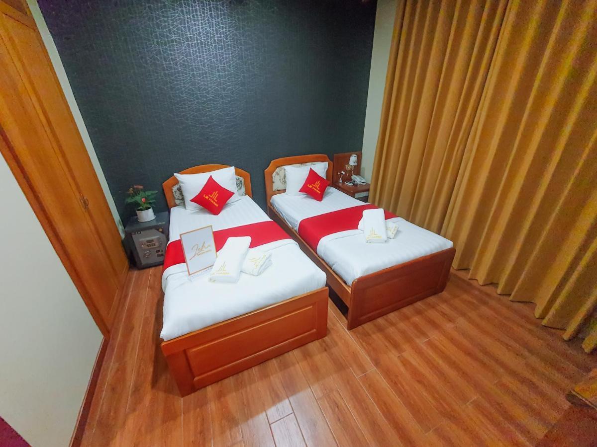 Leha Saigon Hotel Airport ホーチミン市 エクステリア 写真